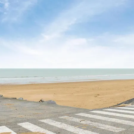 2 Bedroom Cozy In بيت للعطل جولوفيل ليه باه